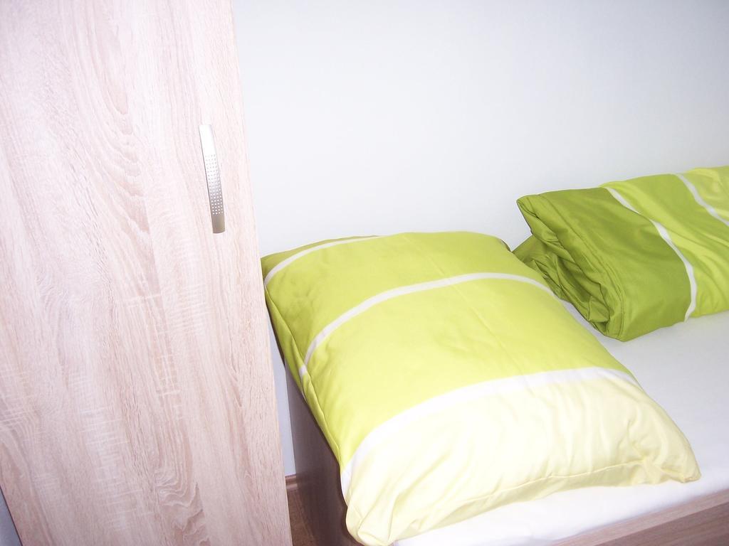Penzion Na Rozcestí Bulhary Quarto foto